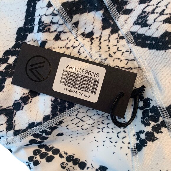 Savvi Fit Khali Leggings Python Print ActiveWear Training Yoga Pants- M- NWT - Picture 6 of 9